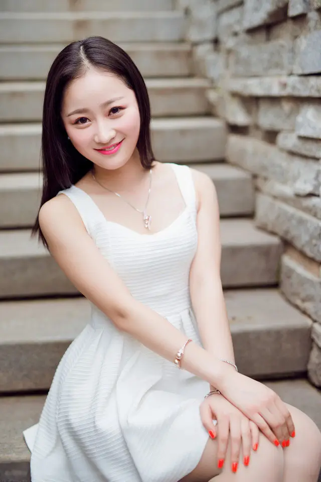 克孜勒苏温州私人伴游商务伴游乔妹的联系方式！
