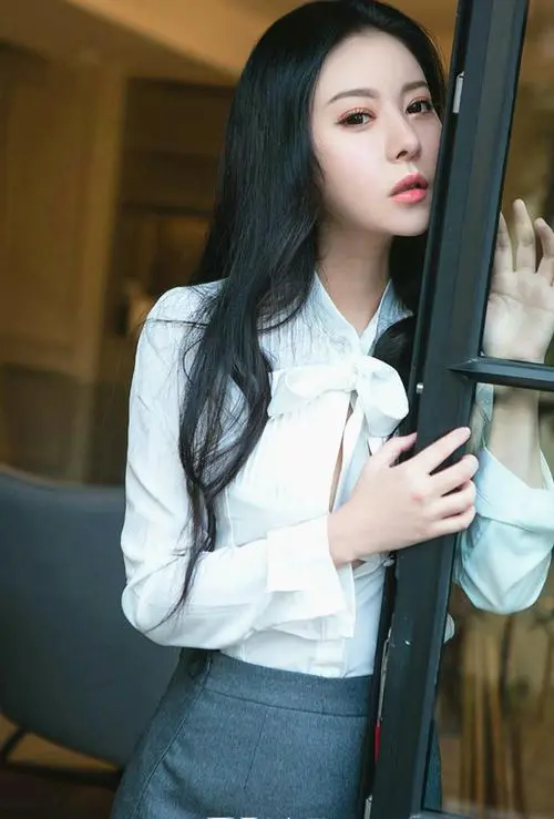 克孜勒苏桂林私人伴游欢子